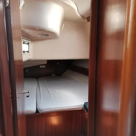 Spacieux Voilier Botel Fécamp