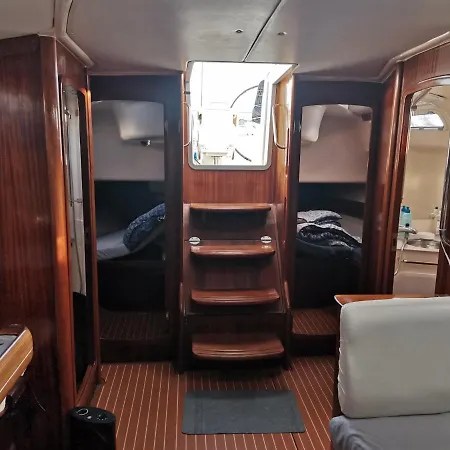 Bateau-hôtel Spacieux Voilier